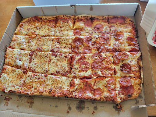 Photo of Crust N Cream Pizza & Icecream - 350 Scott St, St. Catharines, ON L2N 6T4